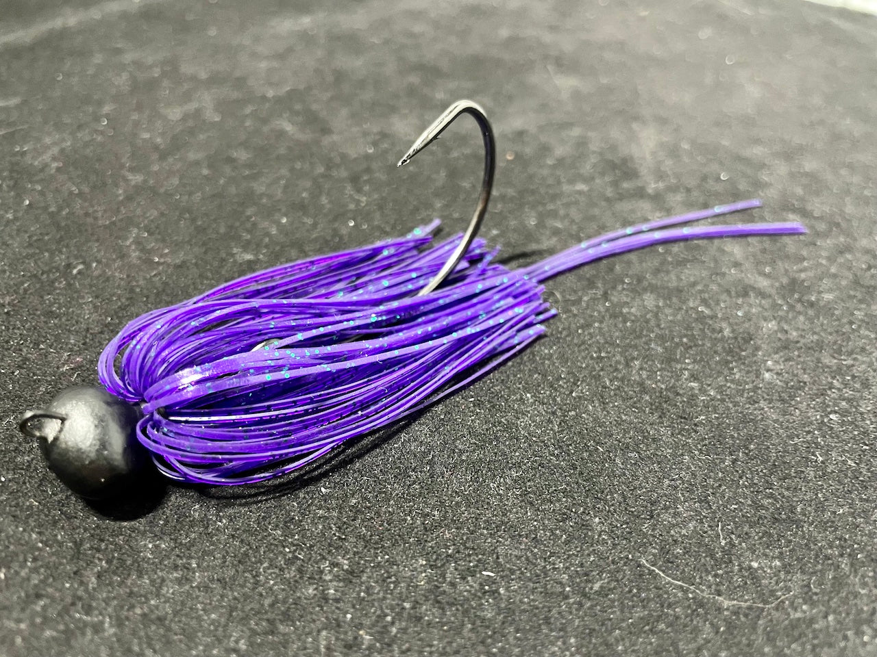 Black Angel Lures Tremor Wobble Head June Bug purple blue flake