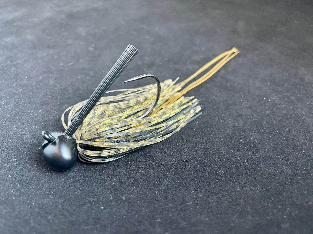 FOOTBALL JIG 1/2 OZ.