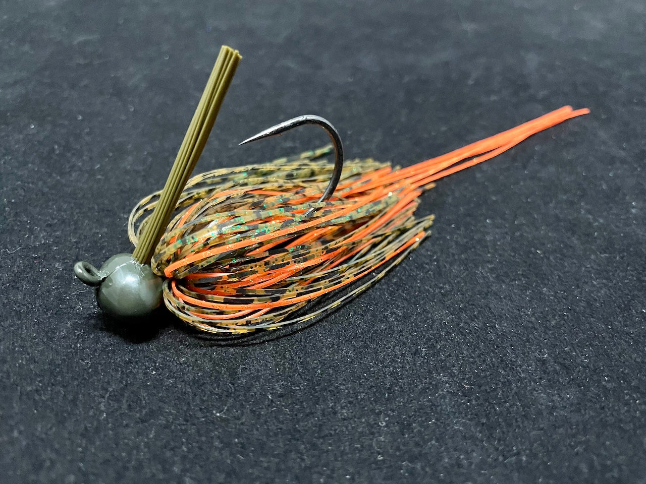 FOOTBALL JIG 1 OZ.