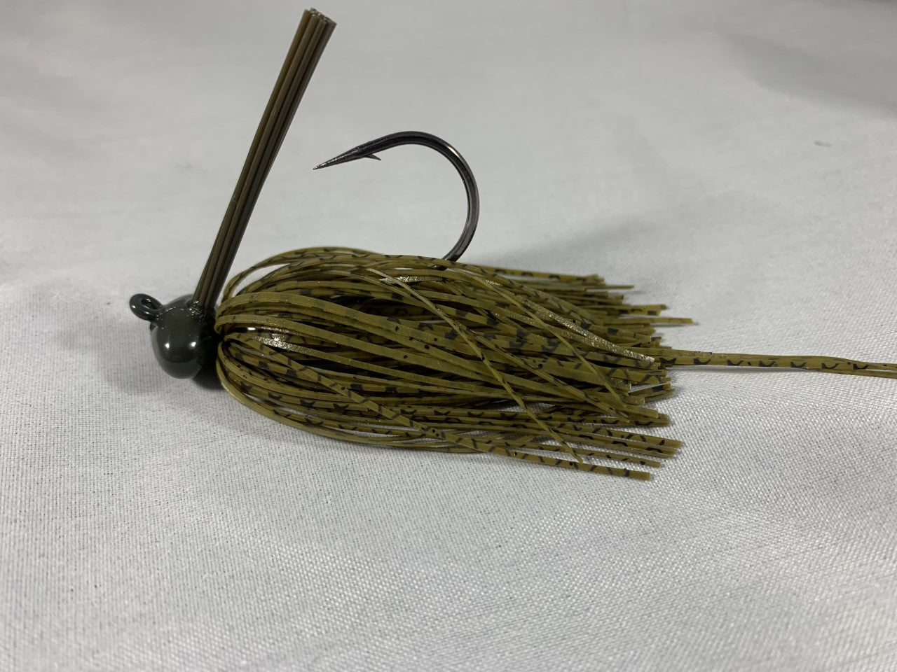 FOOTBALL JIG 1 OZ.