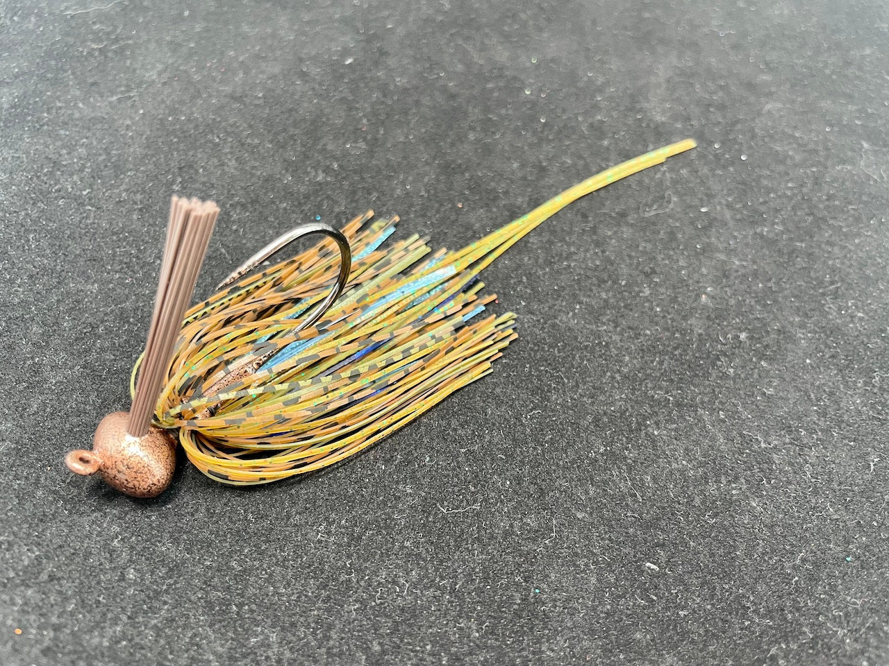 FOOTBALL JIG 1 OZ.